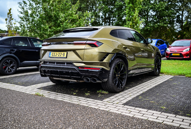 Lamborghini Urus S