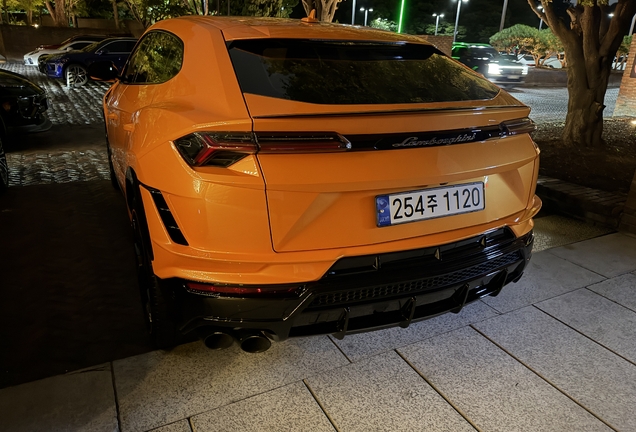 Lamborghini Urus S