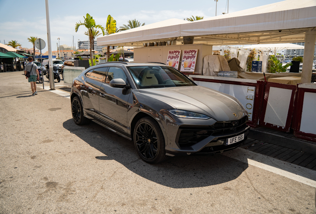 Lamborghini Urus SE