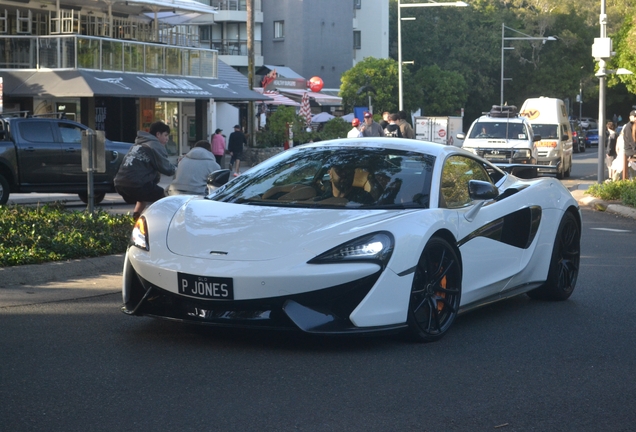 McLaren 570S