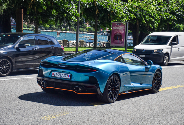 McLaren GT
