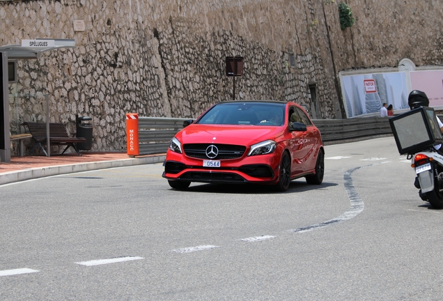 Mercedes-AMG A 45 W176 2015