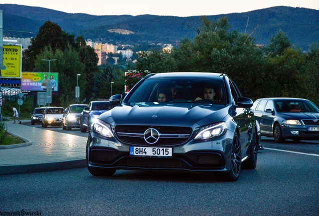Mercedes-AMG C 63 Estate S205