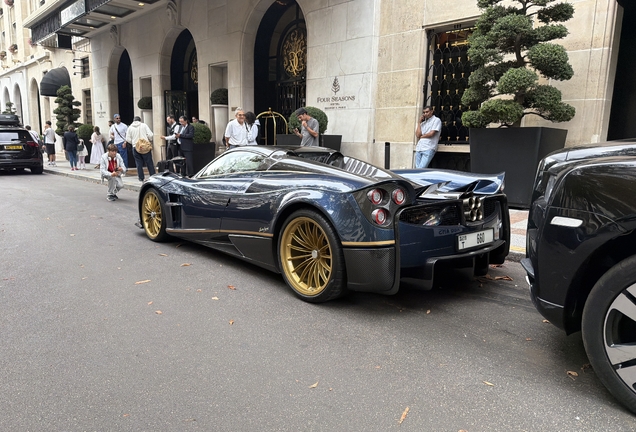 Pagani Huayra Roadster