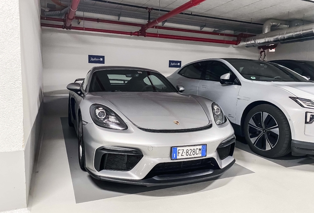 Porsche 718 Cayman GT4