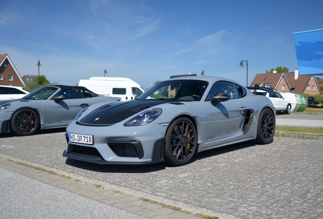 Porsche 718 Cayman GT4 RS Weissach Package