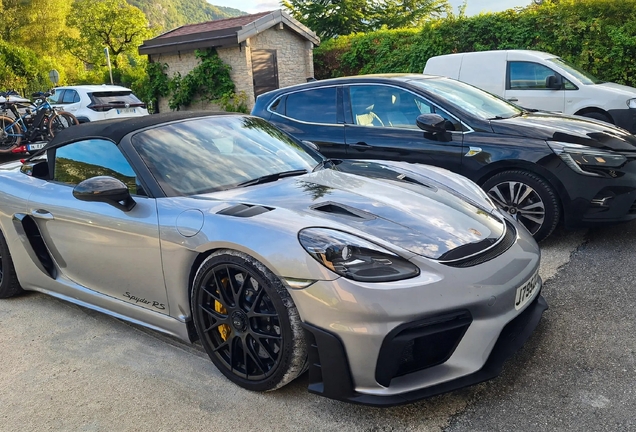 Porsche 718 Spyder RS