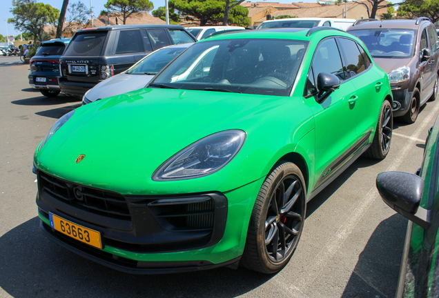 Porsche 95B Macan GTS MkIII