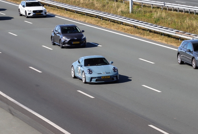 Porsche 992 S/T