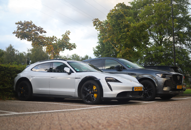 Porsche Taycan Turbo S Cross Turismo MkI