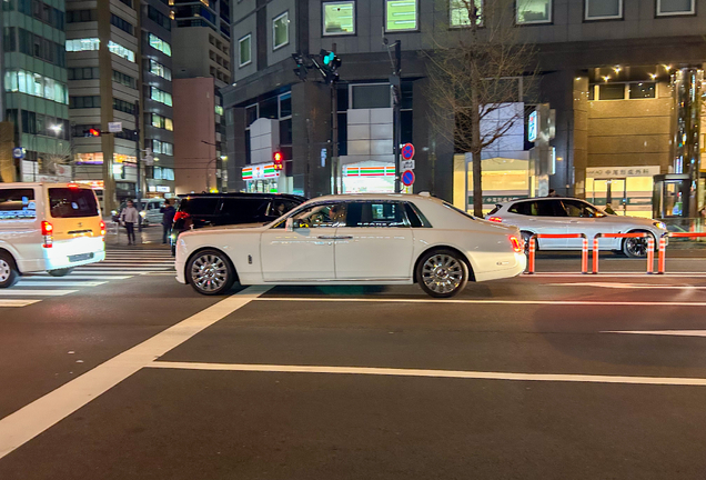 Rolls-Royce Phantom VIII EWB