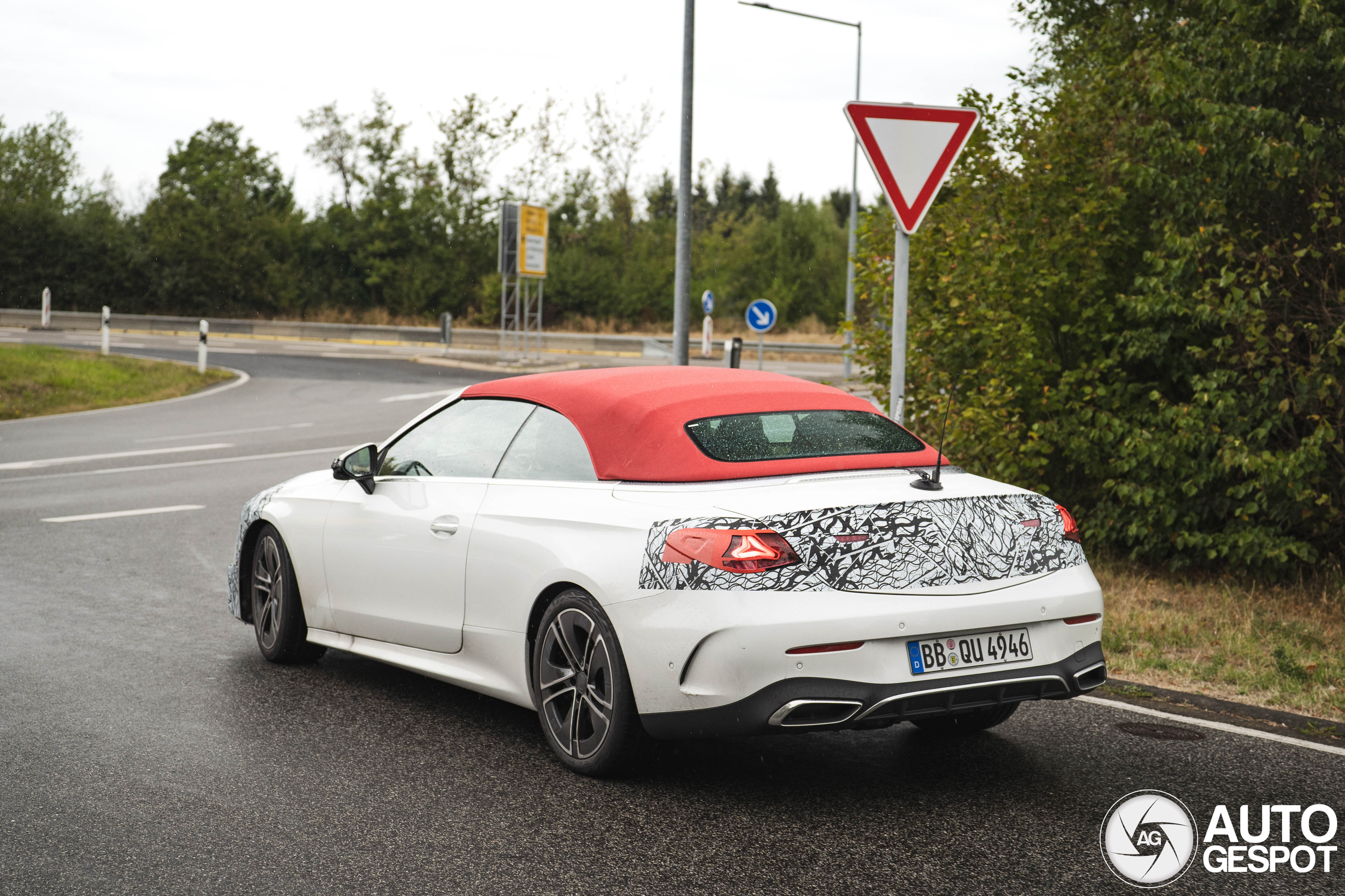 Mercedes-benz cle klasse cabriolet 2027