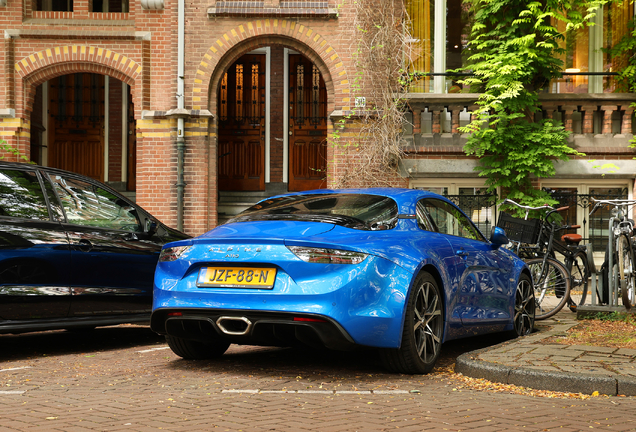 Alpine A110 2022