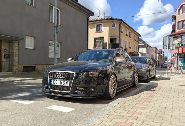 Audi RS4 Avant B7