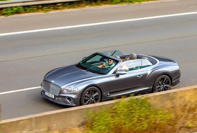Bentley Continental GTC 2019