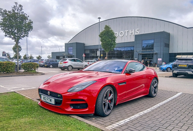 Jaguar F-TYPE R Coupé 2017