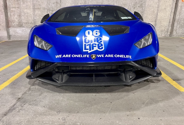 Lamborghini Huracán LP640-2 STO