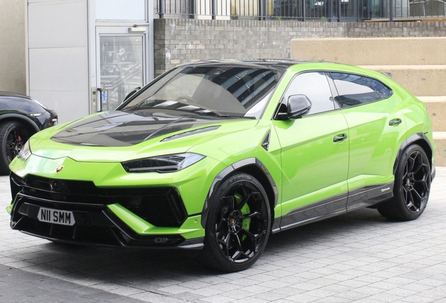 Lamborghini Urus Performante