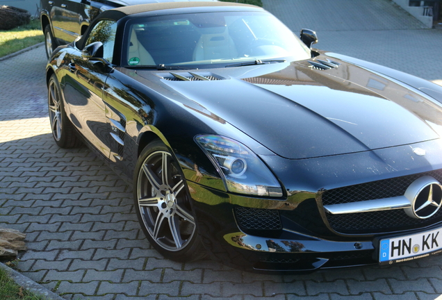 Mercedes-Benz SLS AMG Roadster
