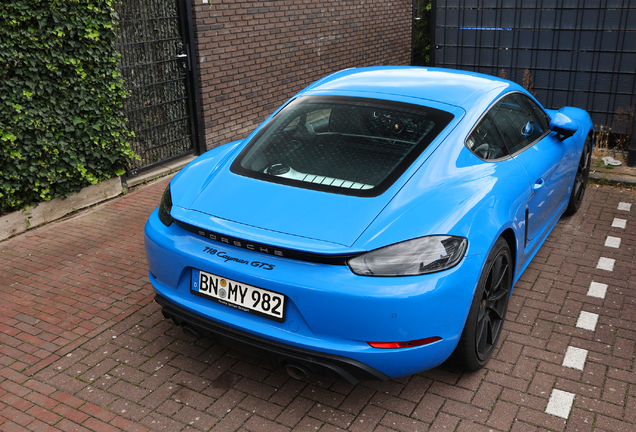 Porsche 718 Cayman GTS 4.0