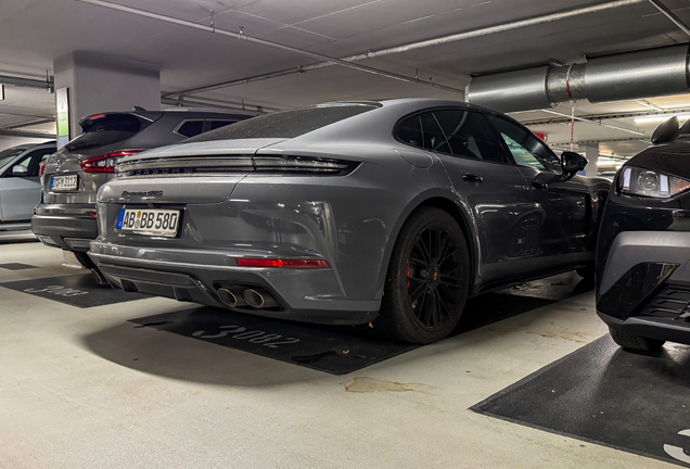 Porsche 972 Panamera GTS MkI