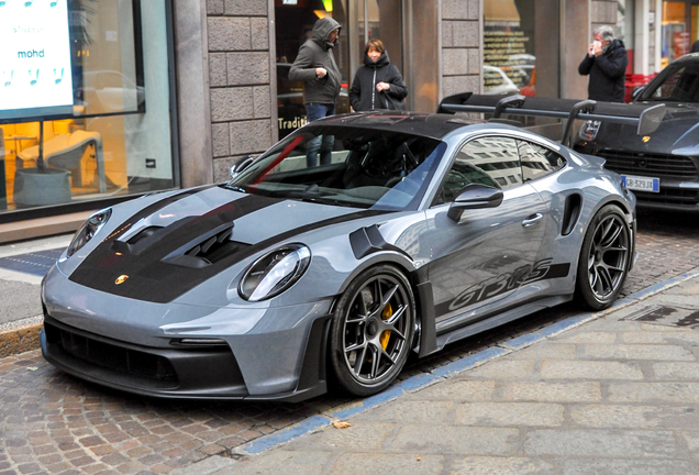 Porsche 992 GT3 RS MkI Weissach Package