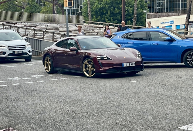 Porsche Taycan Turbo S MkI