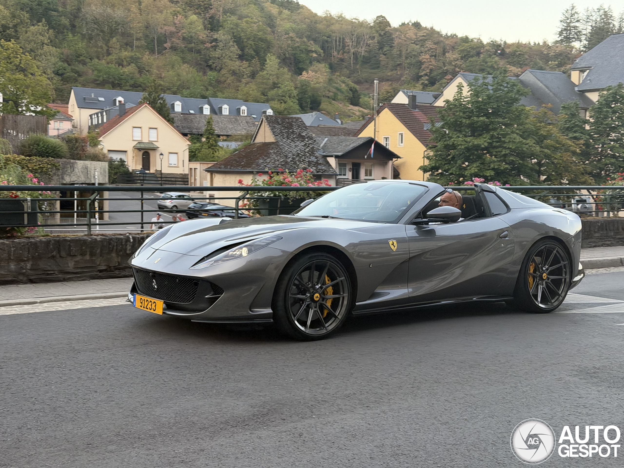Ferrari 812 GTS