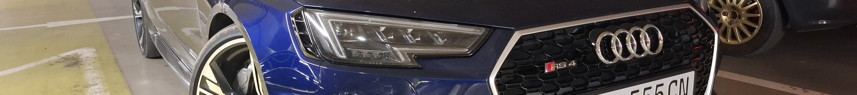 Audi RS4 Avant B9