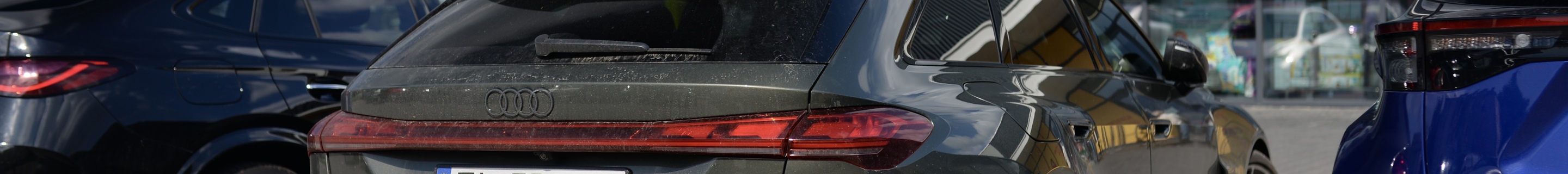 Audi RS5 Avant B10