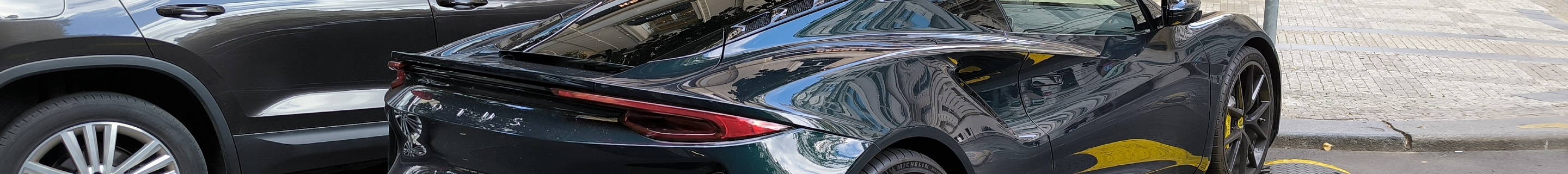 Lotus Emira