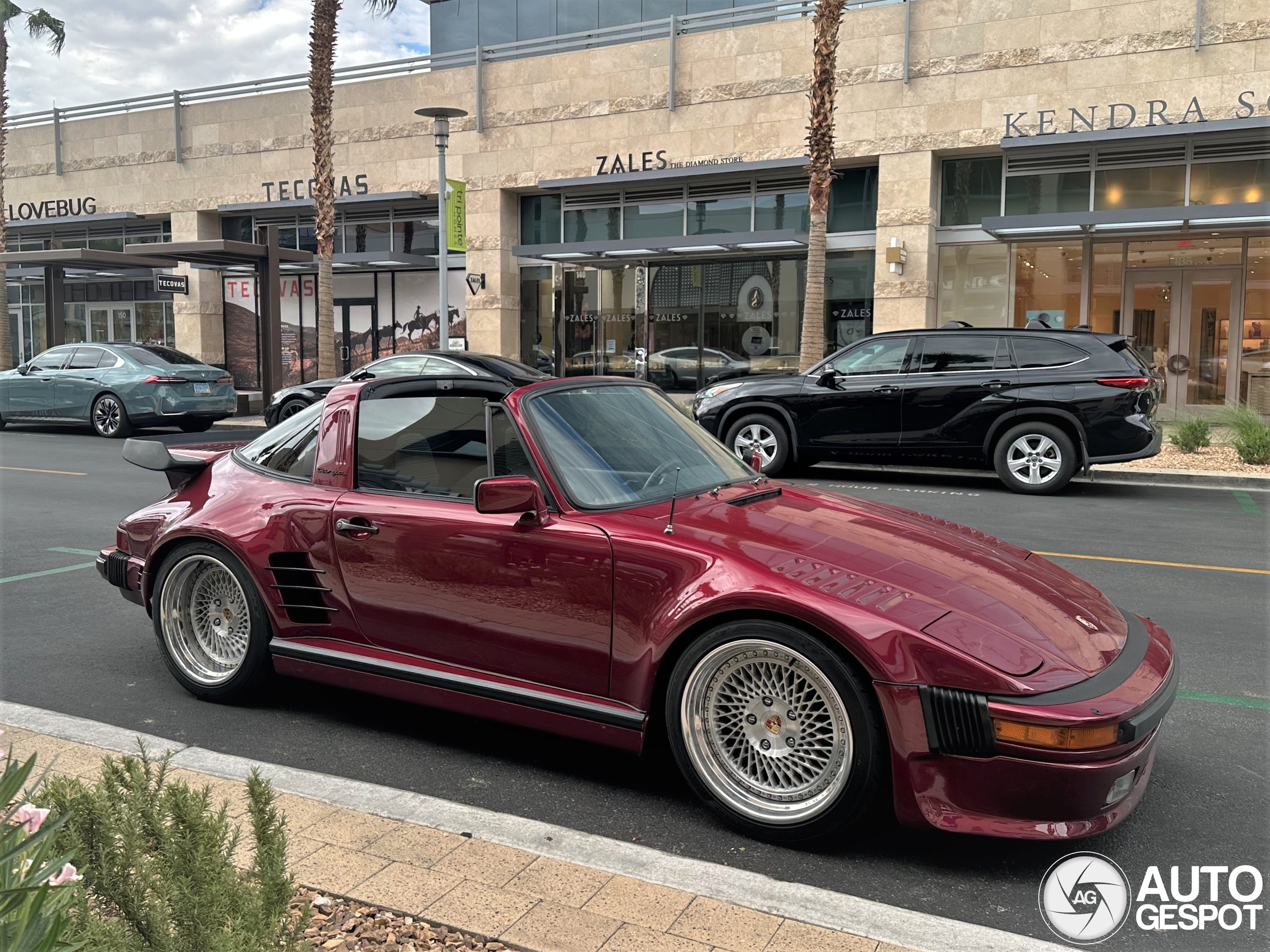 Porsche 930 Turbo Targa Flatnose