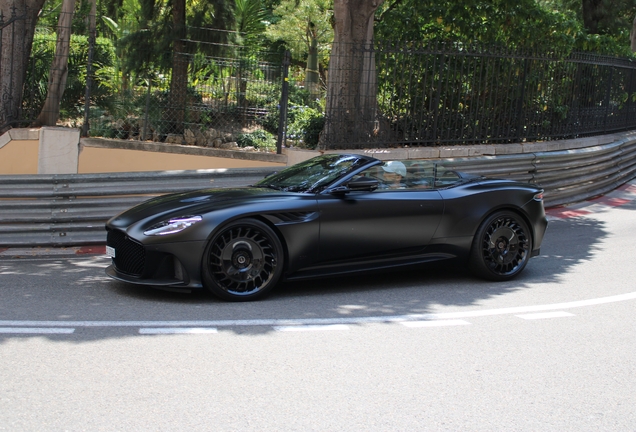 Aston Martin DBS Superleggera Volante