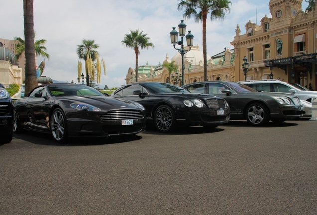 Aston Martin DBS Volante