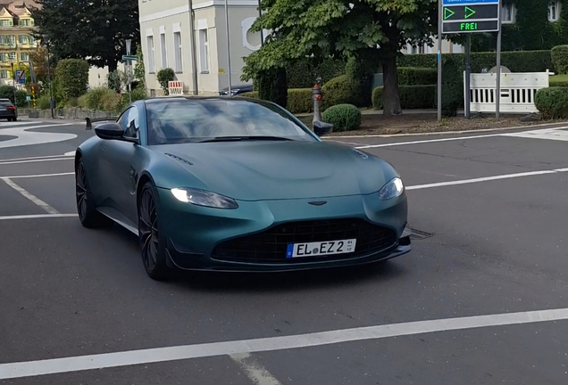 Aston Martin V8 Vantage Formula 1 Edition