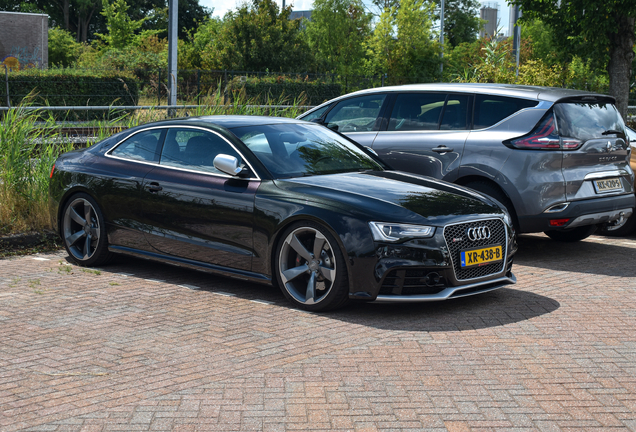 Audi RS5 B8 2012