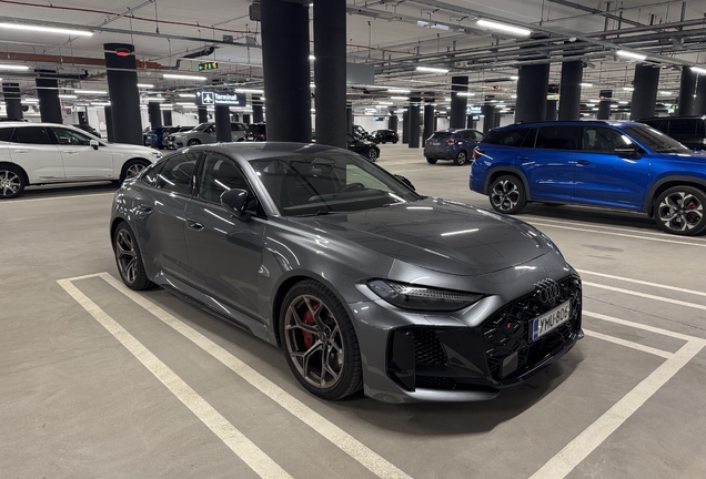 Audi RS5 Sedan B10