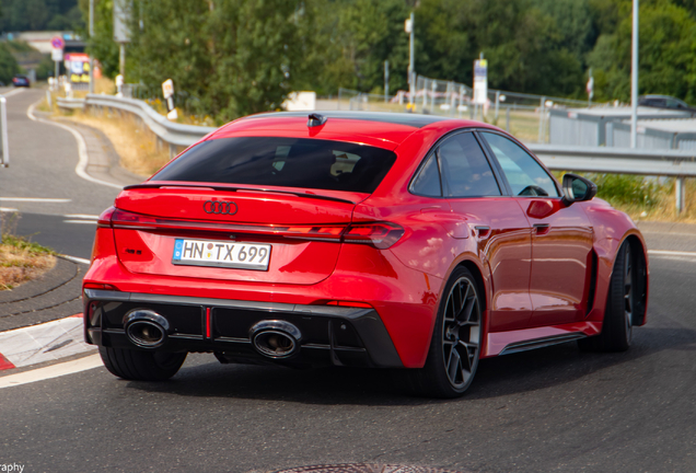 Audi RS5 Sedan B10