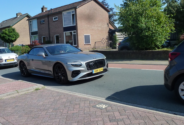 Bentley Continental GTC Speed 2025