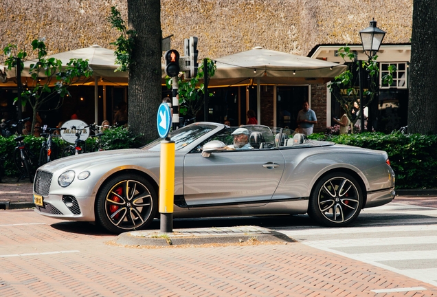 Bentley Continental GTC V8 2020