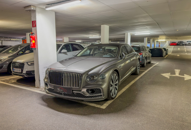Bentley Flying Spur V8 2021