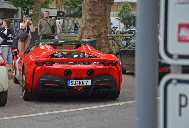 Ferrari SF90 Spider