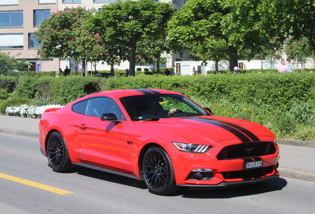 Ford Mustang GT 2015