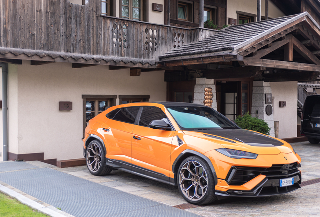 Lamborghini Urus Performante