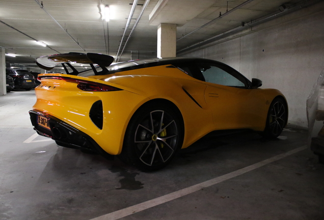 Lotus Emira