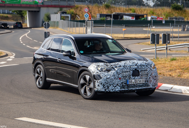Mercedes-Benz GLC X254 2027