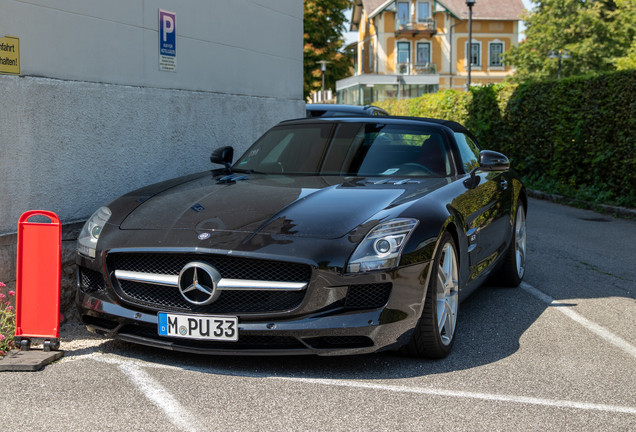 Mercedes-Benz SLS AMG Roadster