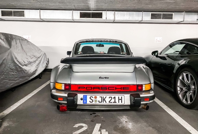 Porsche 930 Turbo