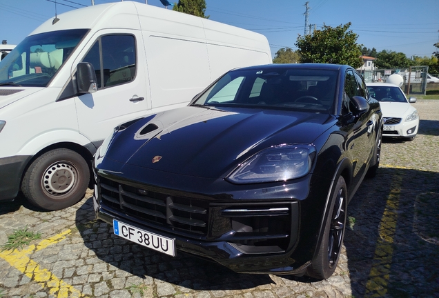 Porsche Cayenne Coupé Turbo E-Hybrid