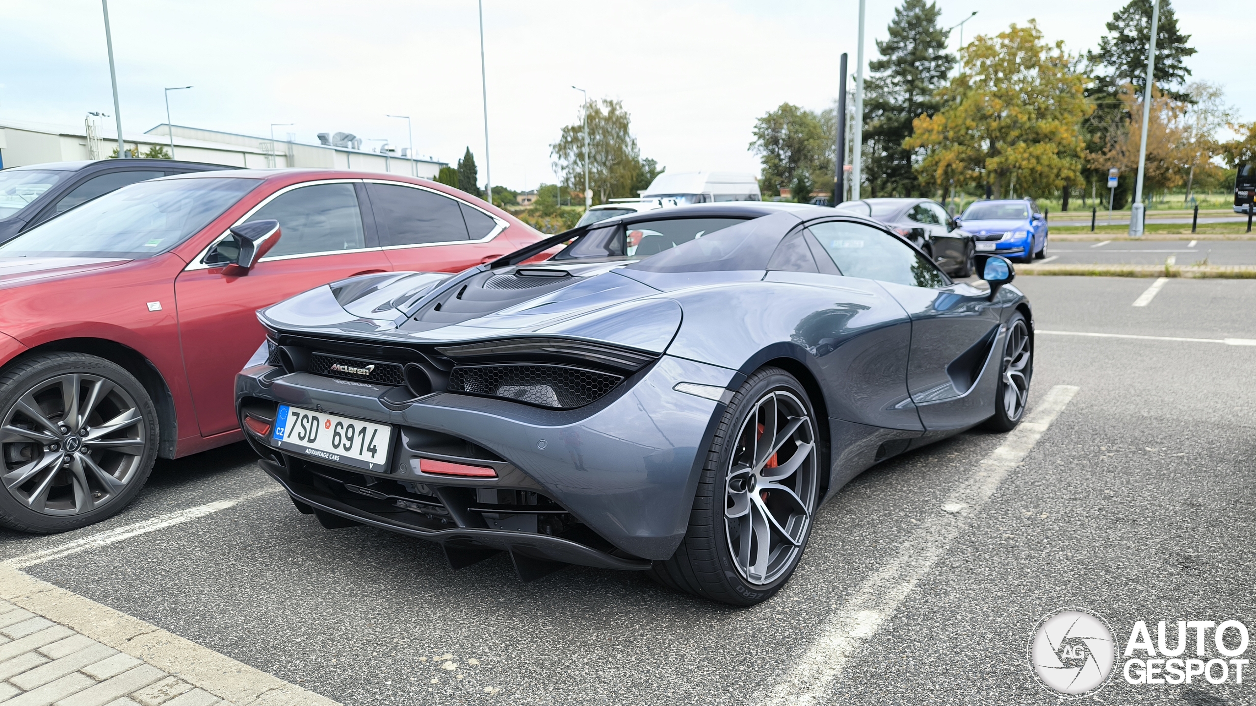 McLaren 720S Spider